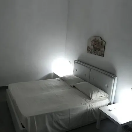 Casa Le Tre Palme Alloggio in famiglia Floridia